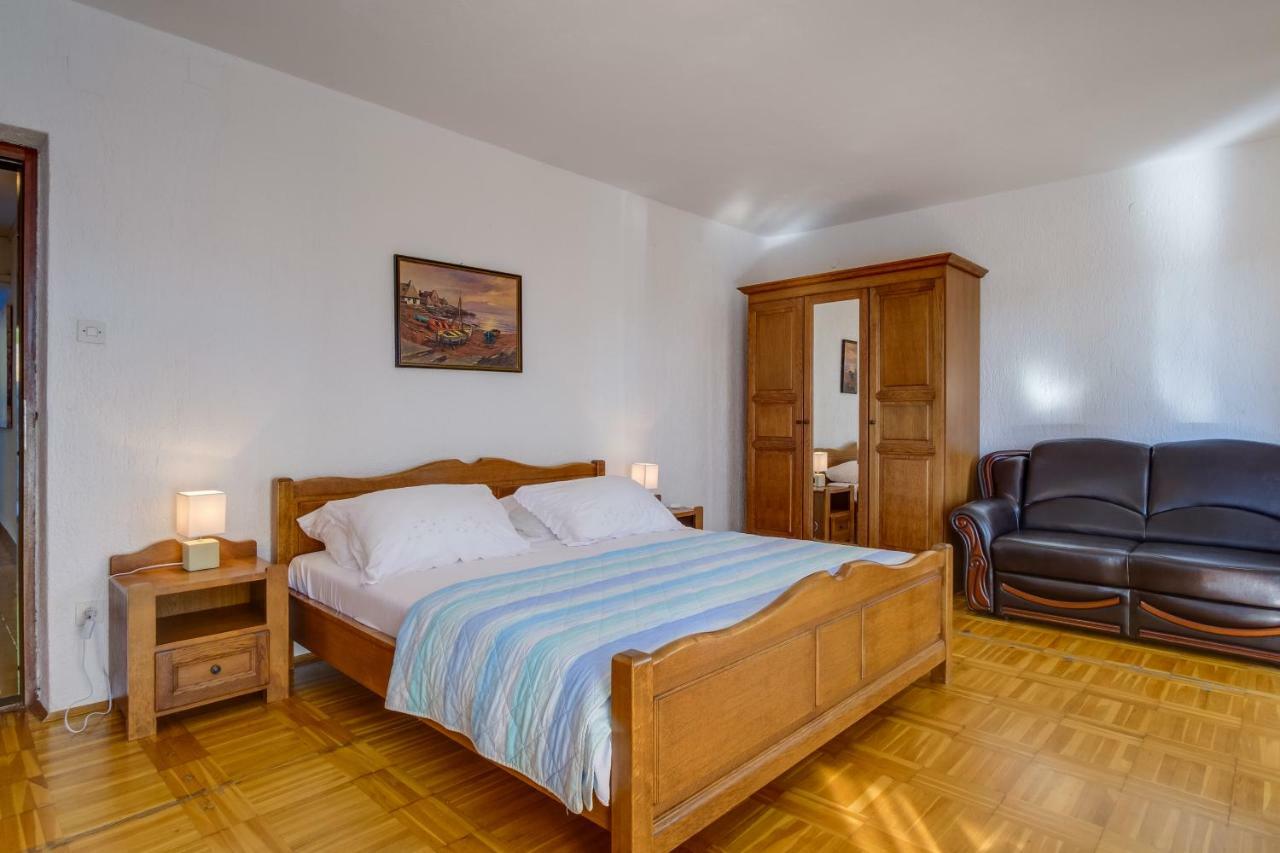 Apartmani Maris Mali Lošinj Dış mekan fotoğraf